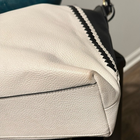 Michael Kors Karson Handbag/Shoulderbag-Good Preowned Condition!! - Picture 13 of 13